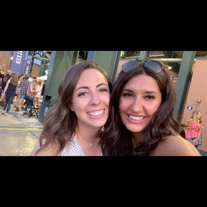 Meet your Posher, Taylor